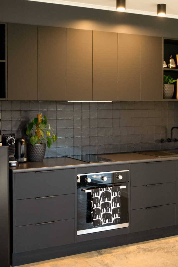 the-krc-guide-to-rangehoods-JUBILEE_ST.DESIGN_TRIBE_DUBBO-001-TYNEESHA_WILLIAMS-683x1024.jpg